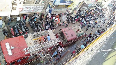 Fire at cloth shop in gondia 