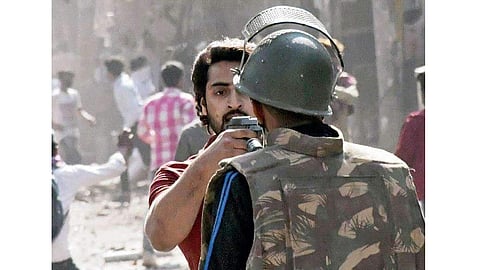 #DelhiRiots_Shahrukh