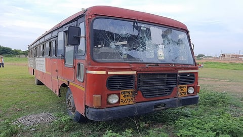 एसटी जालना.jpg