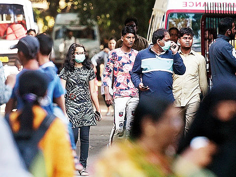 अनलॉक मुंबई ठरतेय जास्त धोकेदायक! इमारतीच्या इमारती कोरोना पॉझिटीव्ह; धक्कादायक माहिती आली समोर