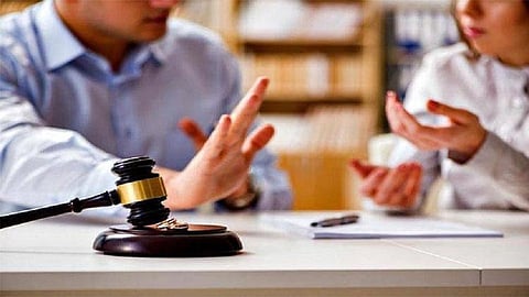 पोटगीची रक्कम थकवणाऱ्या नवऱ्याला न्यायालयाचा दणका; मालमत्ता गोठवण्याचे दिले आदेश