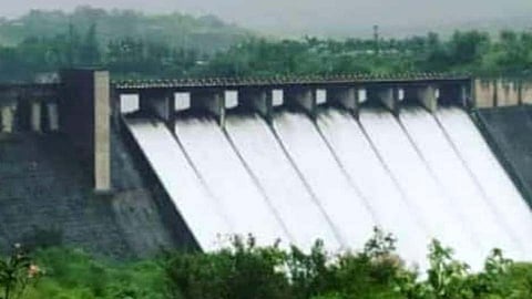 आंद्रा धरण भरले शंभर टक्के; नदीकाठच्या गावांना दिला सतर्कतेचा इशारा 