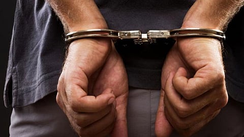 डॉक्‍टरांने आरोपीला कोरोनाचा संशयीत असल्याचे घोषित केले अन्....