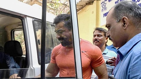 ajaz khan 