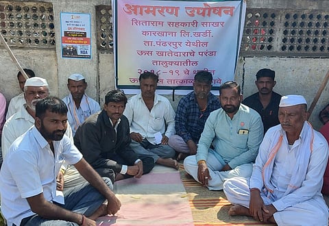 उस्मानाबाद जिल्ह्यातील शेतकऱ्यांचे पंढरपुरात उपोषण 