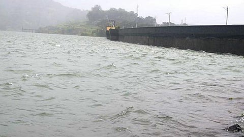 bhandardara-dam