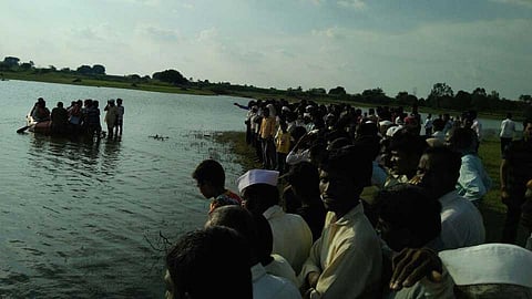 youth drown in Akkalkot