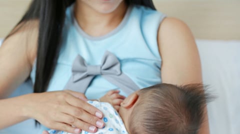  breast feeding