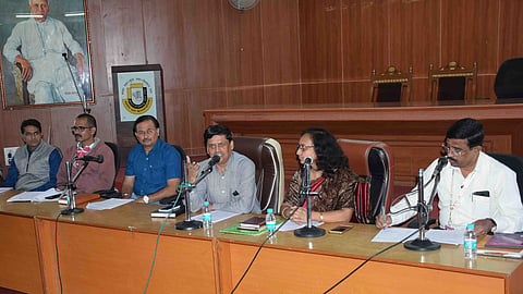 styandig meeting