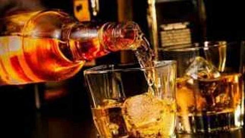 19 liquor shop license suspended in Beed dist