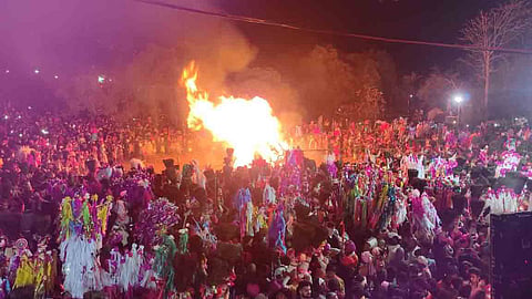 holi