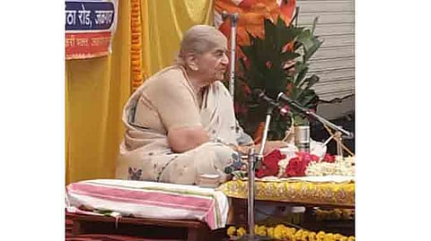 motivation : बापट आजींची 85 वर्षांचे खणखणीत 'गजानन विजय ग्रंथाचे बोल'