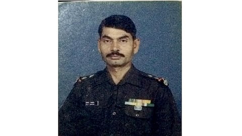 विकसक - म्हाडाच्या कारभारात माजी सैनिकाची फरफट; सोडत जिंकल्यानंतरही घरासाठी प्रतीक्षा