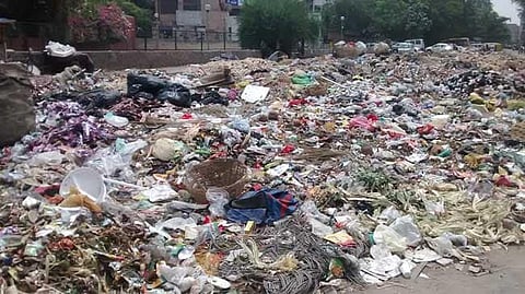वर्षानुवर्षे पडलेल्या कचऱ्यावर "बायोमायनिंग'द्वारे प्रक्रिया 