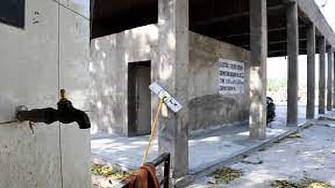 No facilities in cremetorium in Tekadi Nagpur 