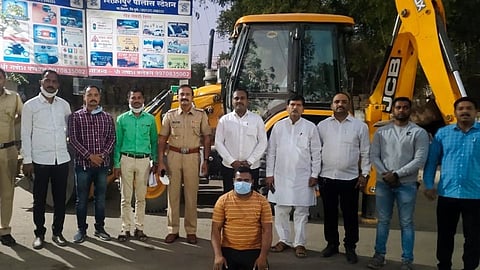 हवेली : सत्तावीस लाख रुपये किंमतीचे ब्रेकर चोरणाऱ्या आरोपीस अटक 