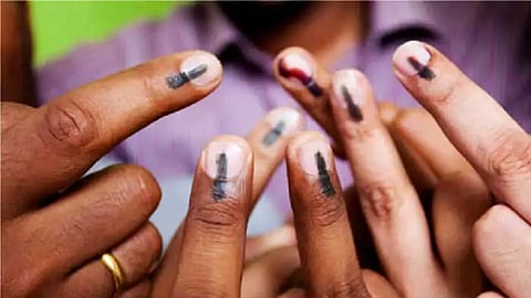 राजकिय निवडणुका कोरोनाच्या सावटाखाली?