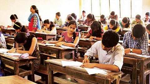 आता सुटीदिवशीही दहावी-बारावीच्या विद्यार्थ्यांची शाळा!