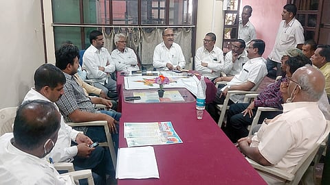 All Party Together For The Ringroad Of Gadhinglaj Kolhapur Marathi News