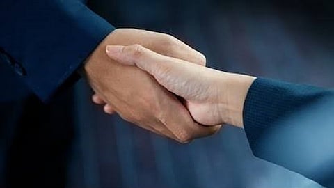 फ्लॅट दाखवण्याच्या नावाने अमृता घेऊन जायची आणि .. 