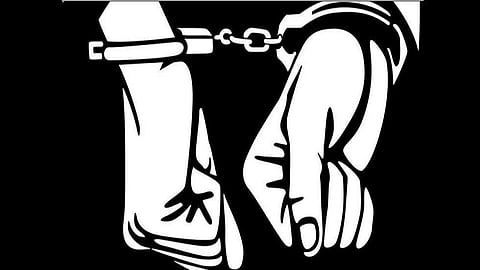 बेल्ट वरून समजलं हा खडकबहाद्दुरच आहे,  मग पोलिसांनी आवळल्या कैलाशच्या मुसक्या