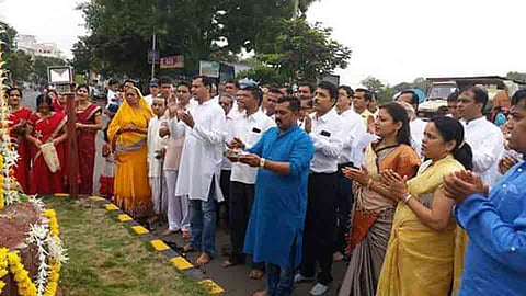 Maheshwari samaj group prayer at juni sangavi 