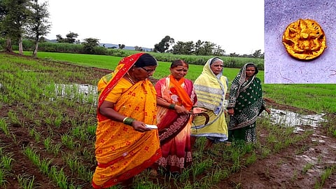 A gold coin was found in Kasba Beed