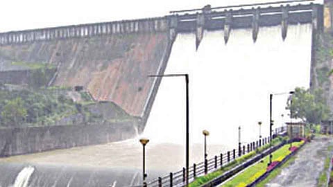 कोयना धरणातून वीजनिर्मितीवर मर्यादा