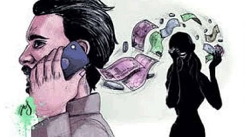 female forest guard was cheated Through Jeevansathi app jalgaon crime news