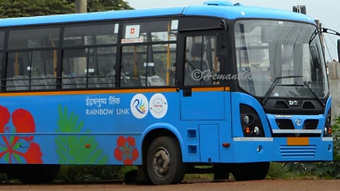 पुणे शहरात धावणार दोनशे मिडी बस 