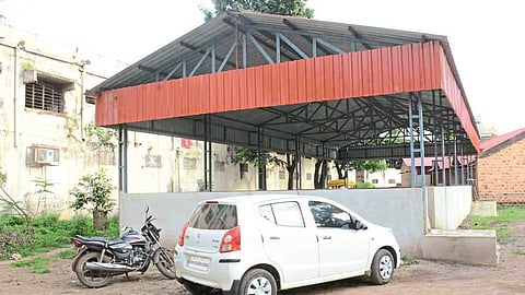 All united to save  Miraj High School again; All-party activist-citizen initiative