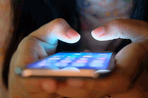 Being busy with mobile is changing the mindset of many