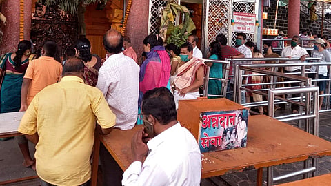 Crowd of devotees at Datta Mandir in Nusihwadi