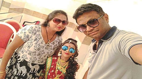 swara gadelwar from nagpur won many dance competition  