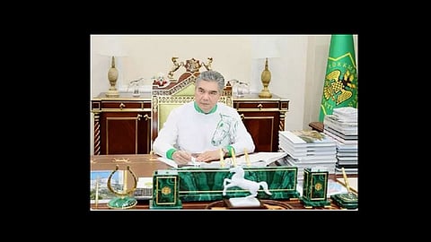 quarantine viral challenge count the horses in this turkmenistan president photo viral