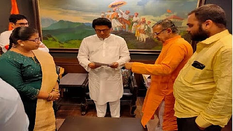 मिलिंद एकबोटे राज ठाकरेंच्या भेटीला! वाचा भेटीमागील कारण...