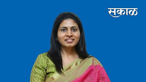 योजनांचा लाभ थेट बँकांमार्फत द्या   ​