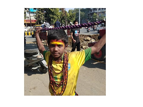 Ramu lives a life on the streets, waiting for SantaClaus 