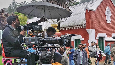 65 वर्षांवरील कलाकारांना चित्रीकरणास परवानगी द्या!; 'इम्पा'ने केली मुख्यमंत्र्यांकडे विनंती...