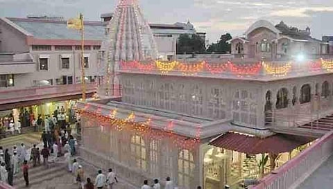 Akola News: Gajanan Maharaj Temple at Shegaon open for Darshan from today, children under 10 years, old people have no access