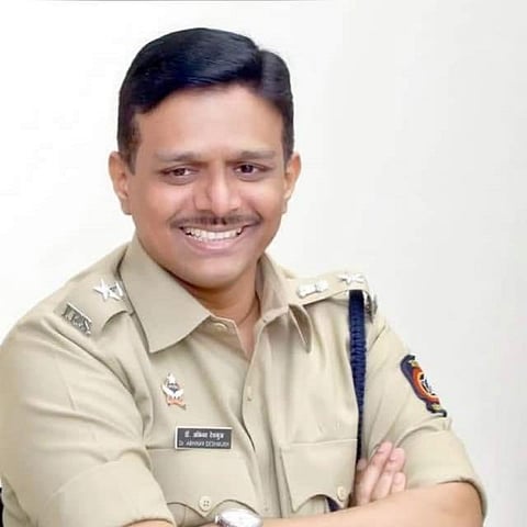 Kolhapur Superintendent of Police Dr. Abhinav Deshmukh awarded Internal Security Service Medal