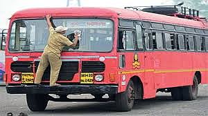 st bus.jpg