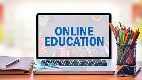 only 30 percent students getting online studies said headmasters community 