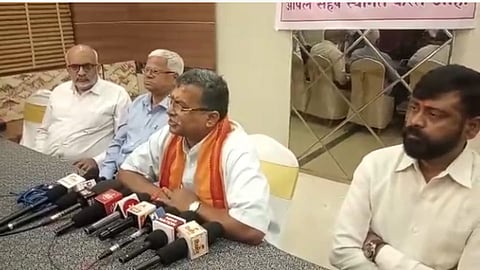 take action on Leaders of MIM says Vishwa Hindu Parishad 