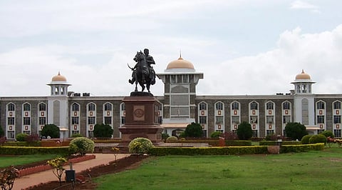 Recognition of Miraj College unopposed; University Committee Report