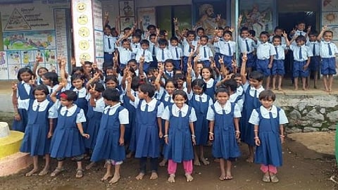 amravati zp received only 50 percent fund for student uniform