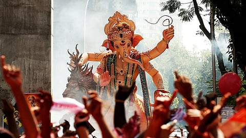 मुख्यमंत्री उद्धव ठाकरे येत्या दोन दिवसांत गणेशोत्सवाबाबत अधिकृत धोरण जाहीर करणार आहे 