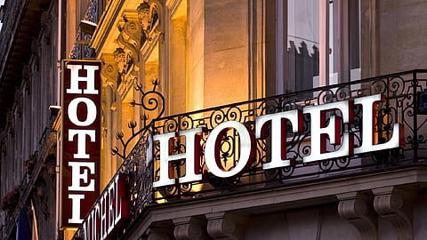 service tax in hotels 