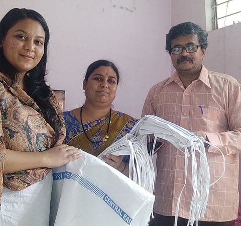 सुखद बातमी ! रेल्वे कर्मचाऱ्यांच्या पत्नींचा मदतीचा हात 