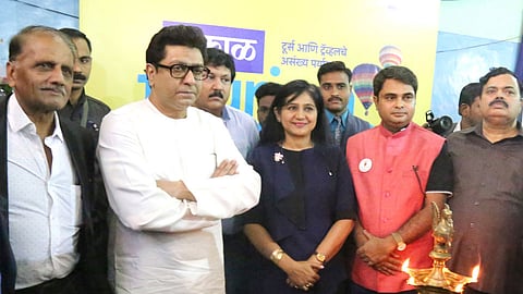 देश-विदेशांतील पर्यटनस्थळे एका छताखाली 